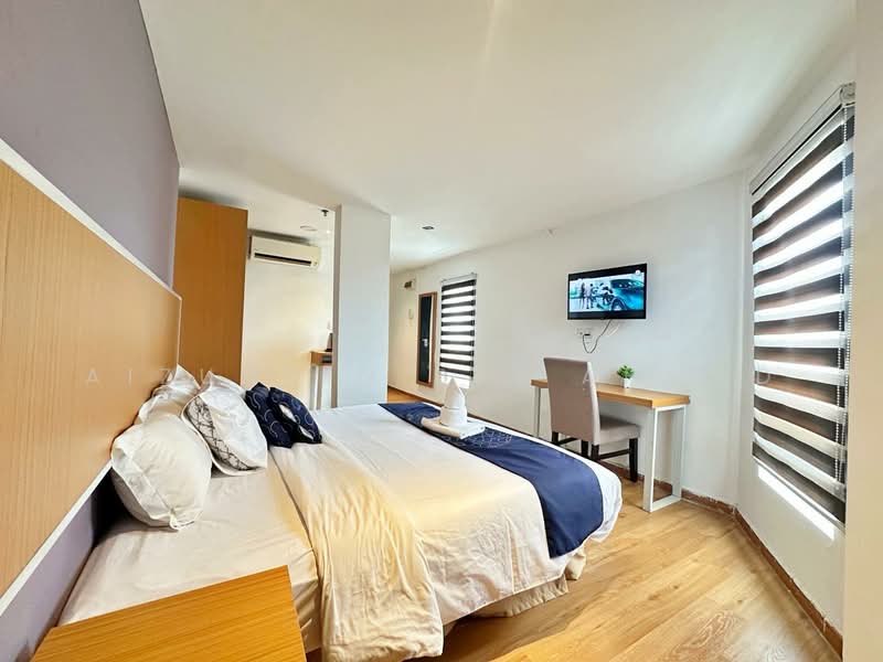 Hotel / Resort for Sale in Kampung Loke Yew (Setapak) - Aizuddin bin Ahmad - Bedroom - PropertyGuru.com.my