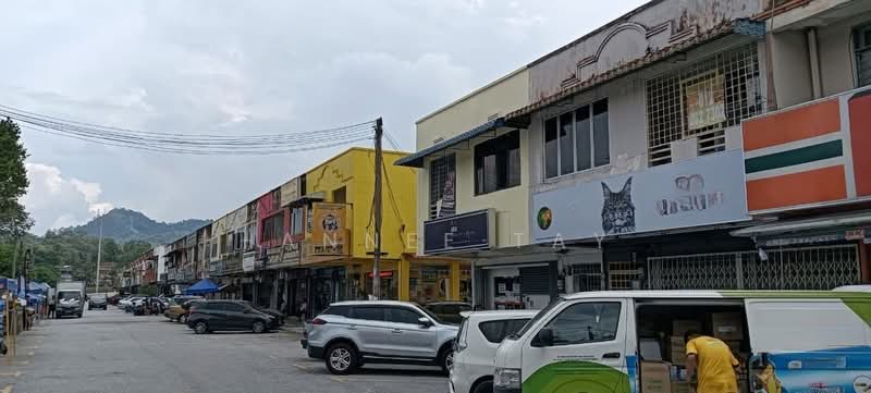 Shop / Office for Sale in Taman Tun Teja (Rawang) - Hannee Tay - PropertyGuru.com.my