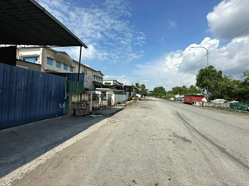 Semi-D Factory for Sale in Taman Perindustrian Pulau Indah (Klang) - Michelle Tee - Exterior - PropertyGuru.com.my