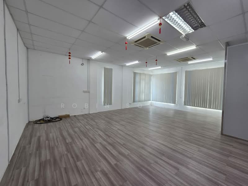 Detached Factory for Rent in Taman Teknologi Cheng (Cheng) - Robin Soong - Interior - PropertyGuru.com.my