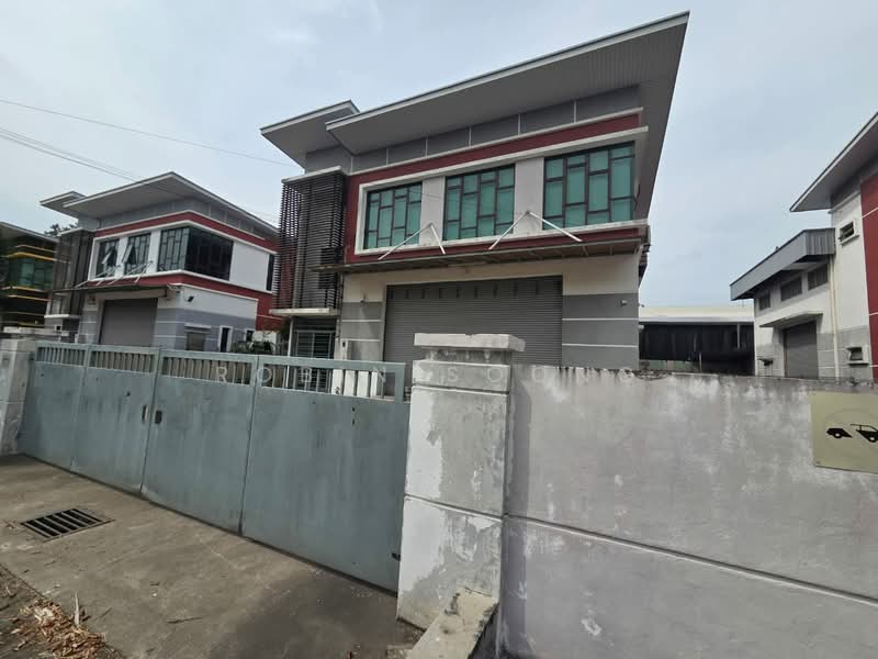 Detached Factory for Rent in Taman Teknologi Cheng (Cheng) - Robin Soong - Exterior - PropertyGuru.com.my