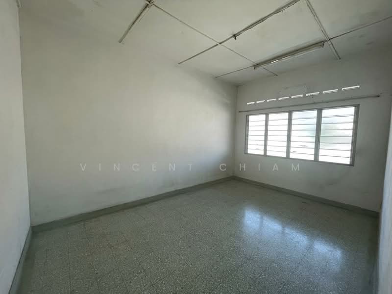 2-storey Terraced House for Sale in Sea Park (Petaling Jaya) - Vincent Chiam - Interior - PropertyGuru.com.my