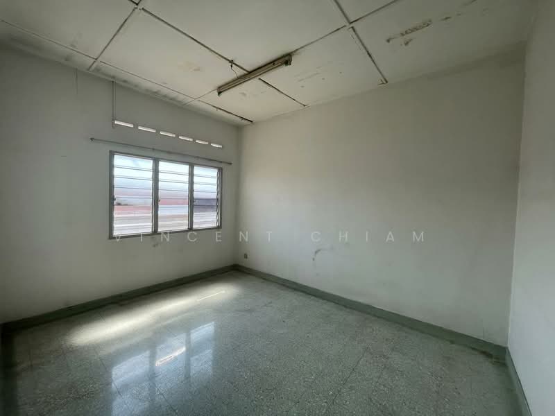 2-storey Terraced House for Sale in Sea Park (Petaling Jaya) - Vincent Chiam - Interior - PropertyGuru.com.my