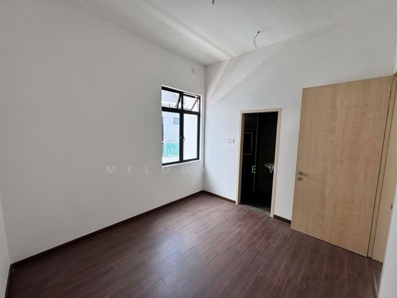 Cluster House for Sale in Taman Mount Austin (Tebrau) - Melody Yew - Interior - PropertyGuru.com.my