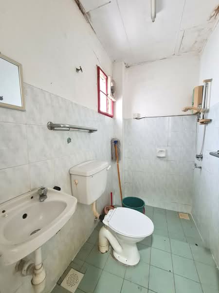 2-storey Terraced House for Sale in Cheras (Kuala Lumpur) - Ken Lew - Bathroom - PropertyGuru.com.my