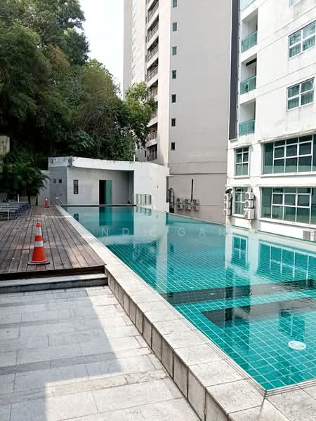 Service Residence for Rent at Cliveden @ Plaza Damas 3 - Andy Gan - Swimming pool - PropertyGuru.com.my