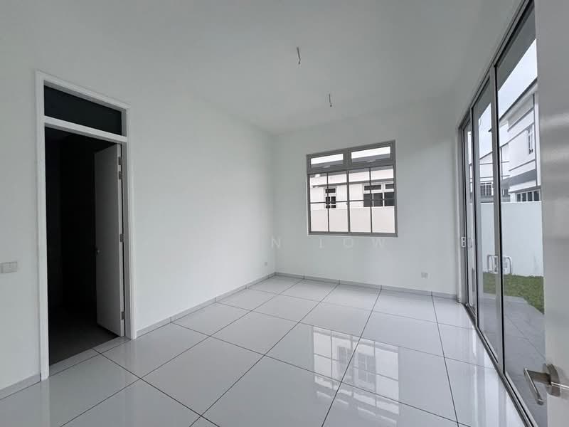 Semi-Detached House for Sale in Taman Ekoflora (Johor Bahru) - Suenn Low - Interior - PropertyGuru.com.my