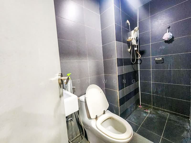 Arte Subang West untuk Untuk Dijual - RM 550,000, Mac 2026 - Bathroom - PropertyGuru.com.my