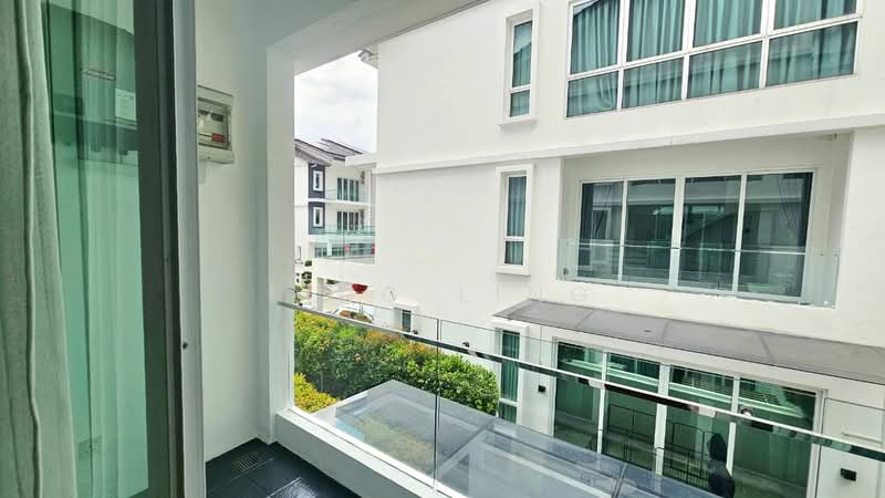 3-storey Terraced House for Sale in Segambut (Kuala Lumpur) - Ling Ling - Exterior - PropertyGuru.com.my