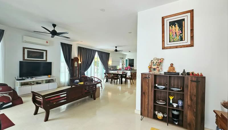 3-storey Terraced House for Sale in Segambut (Kuala Lumpur) - Ling Ling - Living Room - PropertyGuru.com.my