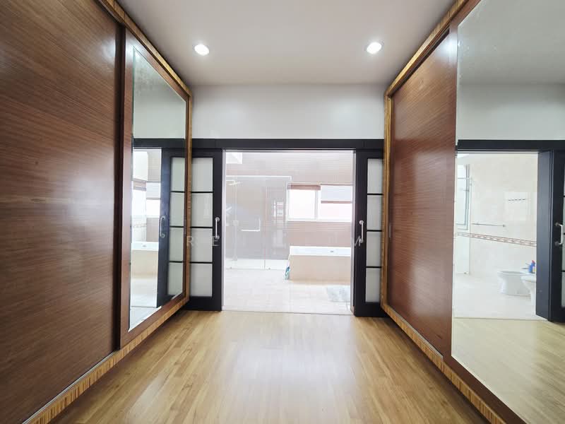 Semi-Detached House for Sale in Damansara Legenda (Petaling Jaya) - Reni Lim - Bathroom - PropertyGuru.com.my