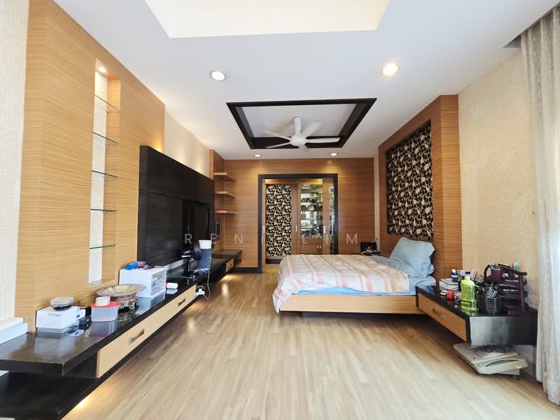 Semi-Detached House for Sale in Damansara Legenda (Petaling Jaya) - Reni Lim - Bedroom - PropertyGuru.com.my