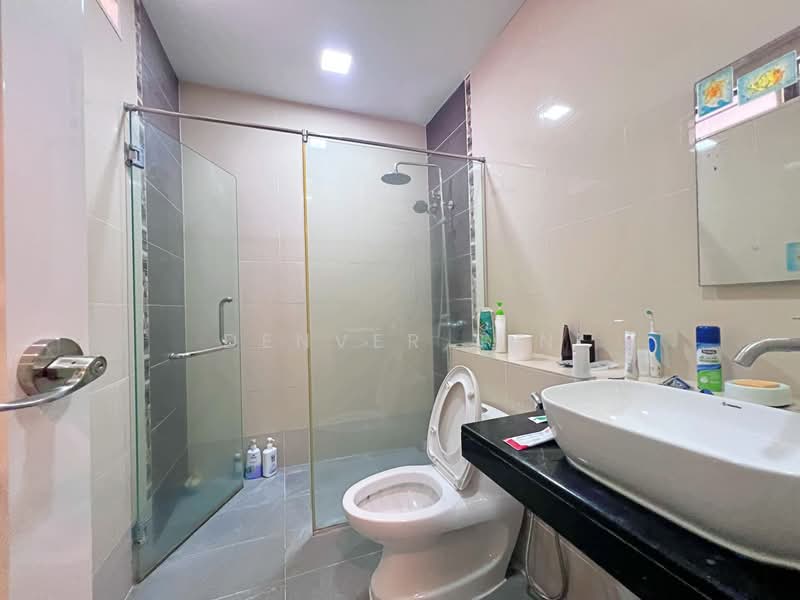 Semi-Detached House for Sale in Alam Damai (Cheras) - Denver Sin - Bathroom - PropertyGuru.com.my