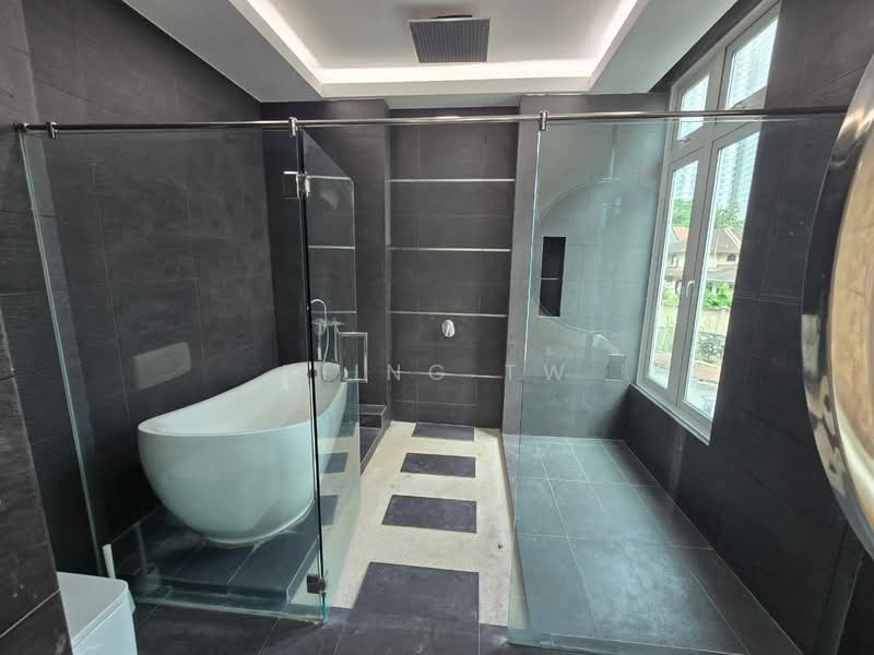 Bungalow for Sale in KL City Centre (Kuala Lumpur) - Kiing TW - Bathroom - PropertyGuru.com.my