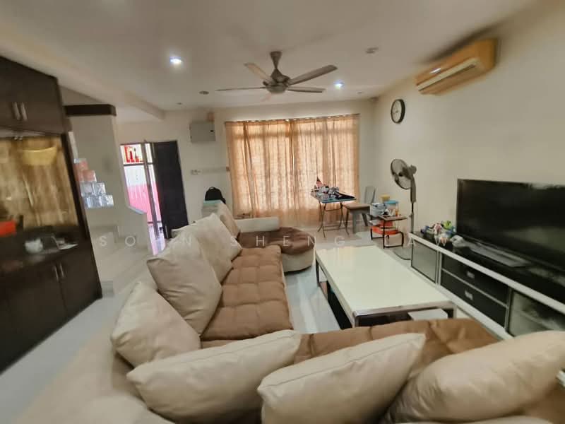 2-storey Terraced House for Sale in Bandar Mahkota Cheras (Cheras) - Soon Sheng Law - Living Room - PropertyGuru.com.my