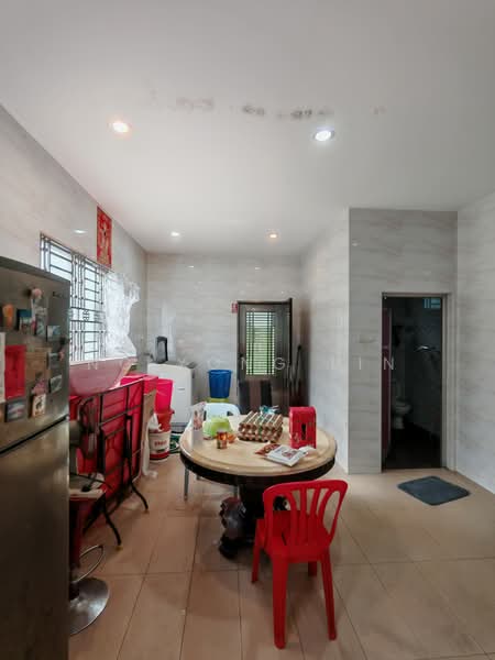 Nusa Duta untuk Untuk Dijual - RM 1,550,000, Mac 2026 - Kitchen - PropertyGuru.com.my