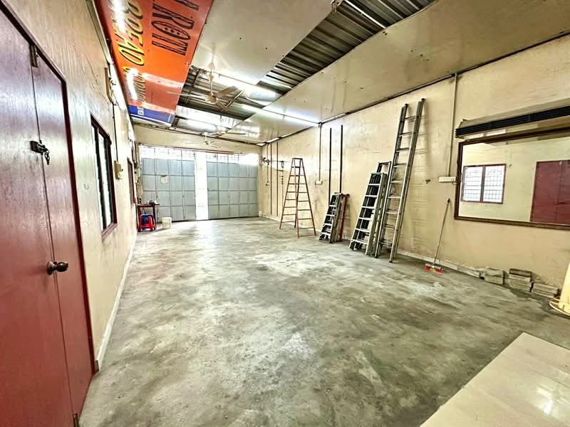 Taman Anika Baru untuk Untuk Disewa - RM 3,800 /bulan, Mac 2026 - Interior - PropertyGuru.com.my