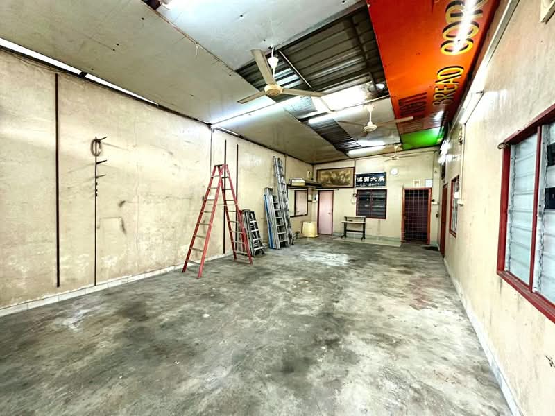 Taman Anika Baru untuk Untuk Disewa - RM 3,800 /bulan, Mac 2026 - Interior - PropertyGuru.com.my