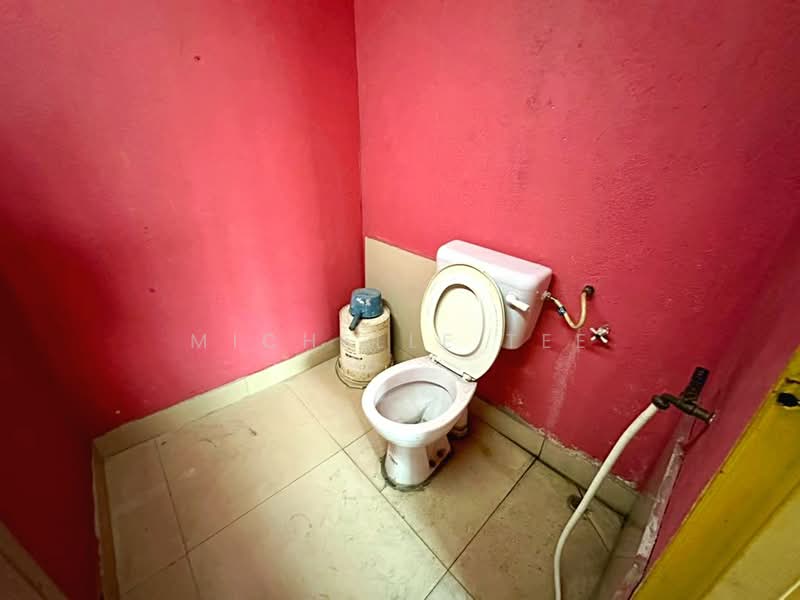 Taman Anika Baru untuk Untuk Disewa - RM 3,800 /bulan, Mac 2026 - Bathroom - PropertyGuru.com.my