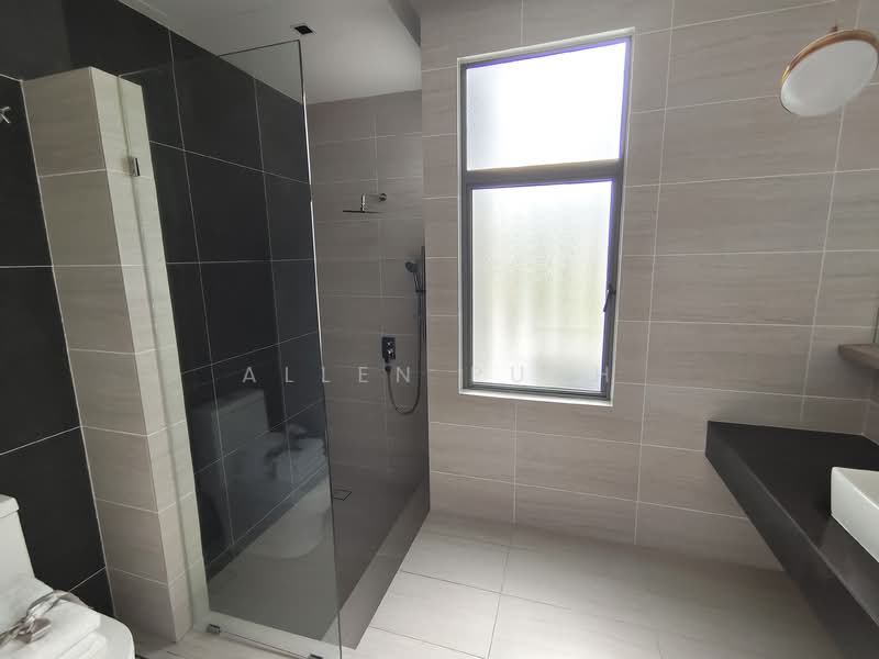 Semi-Detached House for Sale in Setia Ecohill (Semenyih) - Allen Puah - Bathroom - PropertyGuru.com.my
