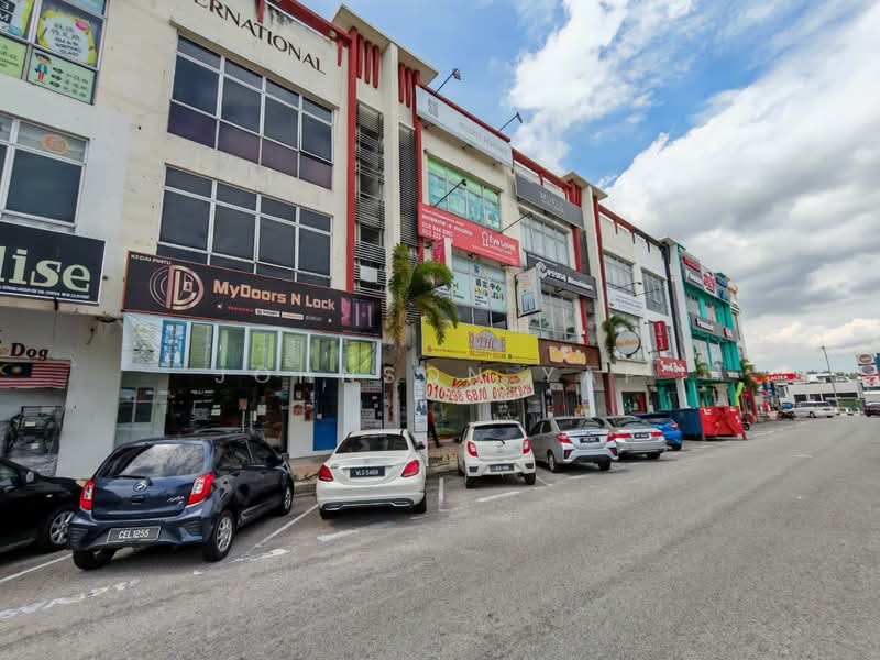 For Sale - Taman Mutiara Mas