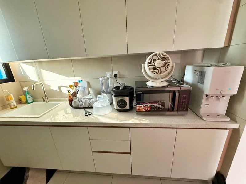 Gems Residences untuk Untuk Disewa - RM 4,000 /bulan, Mac 2026 - Kitchen - PropertyGuru.com.my
