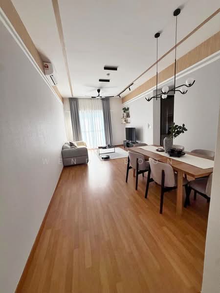 Gems Residences untuk Untuk Disewa - RM 4,000 /bulan, Mac 2026 - Living Room - PropertyGuru.com.my