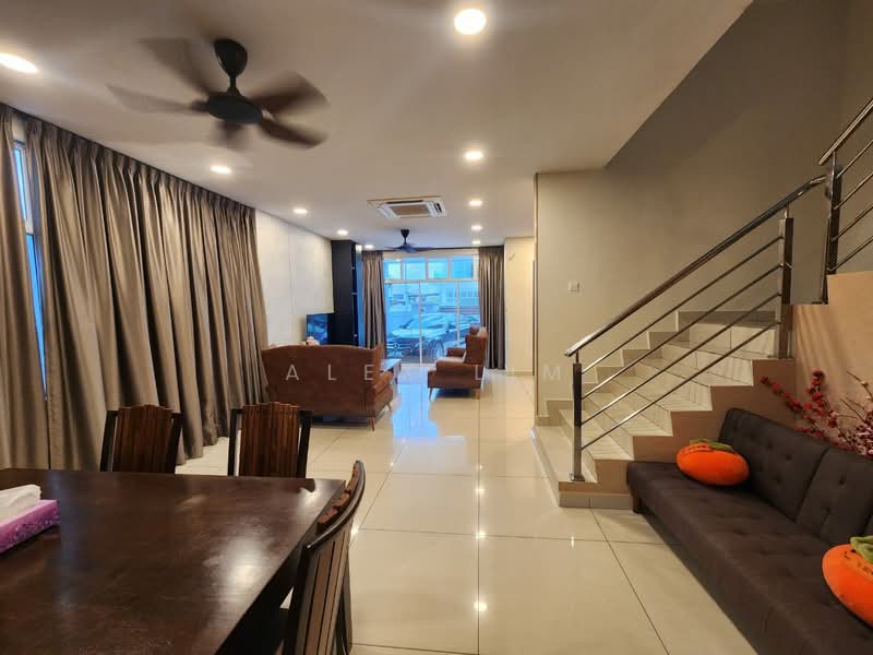 Cluster House for Sale in Skudai (Johor) - Alex Lim - Living Room - PropertyGuru.com.my
