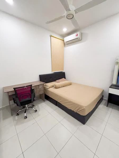 The Peak Residences untuk Untuk Disewa - RM 1,800 /bulan, Mac 2026 - Bedroom - PropertyGuru.com.my