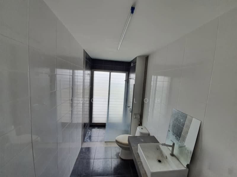 Oleander Bandar Seri Coalfields untuk Untuk Dijual - RM 550,000, Apr 2026 - Bathroom - PropertyGuru.com.my