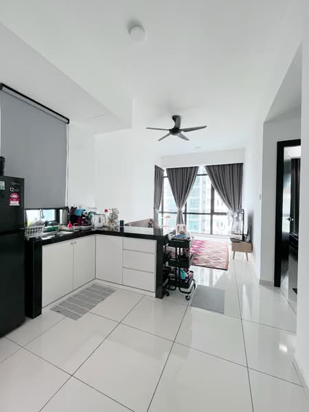 Service Residence for Sale at Wave @ Marina Cove - Jesrene Loh - Kitchen - PropertyGuru.com.my
