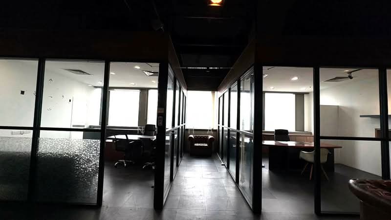 Office for Rent in KL Eco City (Kuala Lumpur) - Nisha . - Interior - PropertyGuru.com.my