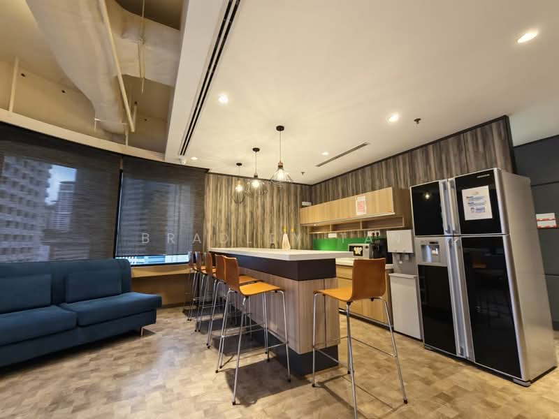 UBN Tower KLCC untuk Untuk Disewa - RM 33,600 /bulan, Mac 2026 - Kitchen - PropertyGuru.com.my
