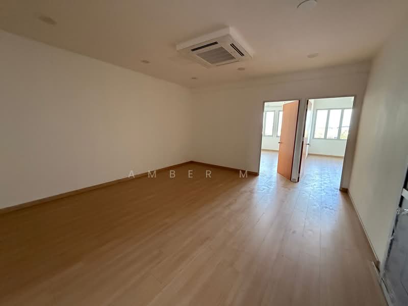 Shop / Office for Sale in Taman Perling (Perling) - Amber Ma - Interior - PropertyGuru.com.my