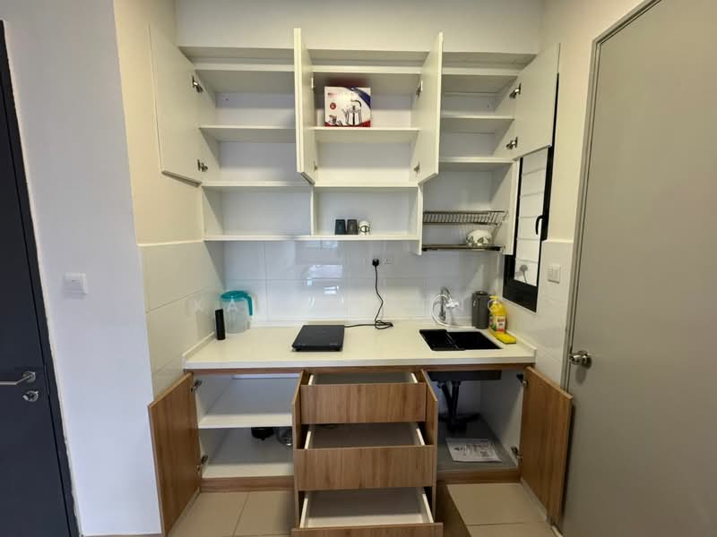 Servis Apartment untuk Disewa di You City 3 - Kaven Heng - Kitchen - PropertyGuru.com.my