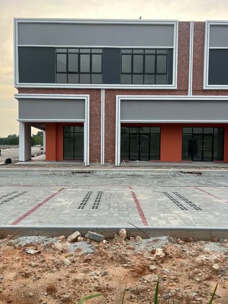 Shop / Office for Rent in Cyberjaya (Selangor) - Aizat Saifulrullah - Exterior - PropertyGuru.com.my