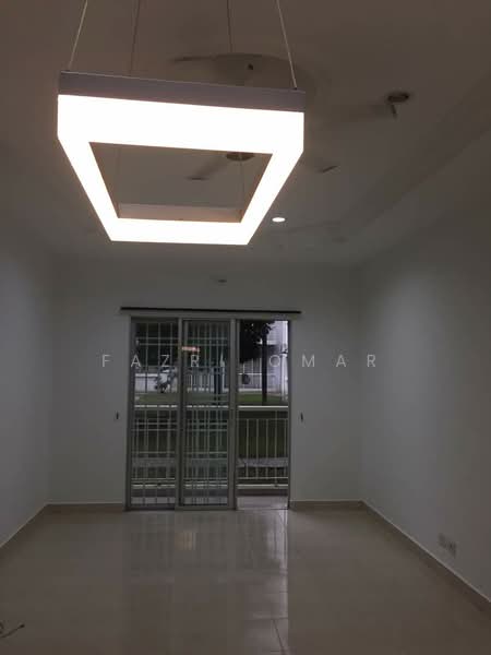 Kristal Heights untuk Untuk Disewa - RM 1,700 /bulan, Mac 2026 - Living Room - PropertyGuru.com.my