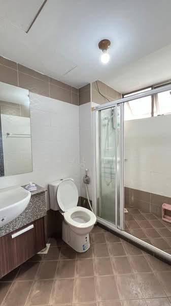 Molek Pine 2 untuk Untuk Disewa - RM 2,500 /bulan, Mac 2026 - Bathroom - PropertyGuru.com.my