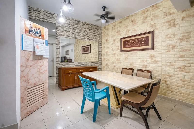 Alam Budiman untuk Untuk Dijual - RM 590,000, Apr 2026 - Dining Room - PropertyGuru.com.my