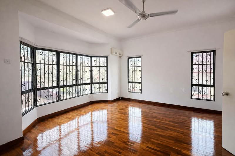 2.5-storey Terraced House for Sale in Putrajaya (Putrajaya) - Adi Zulkarnaen - Interior - PropertyGuru.com.my