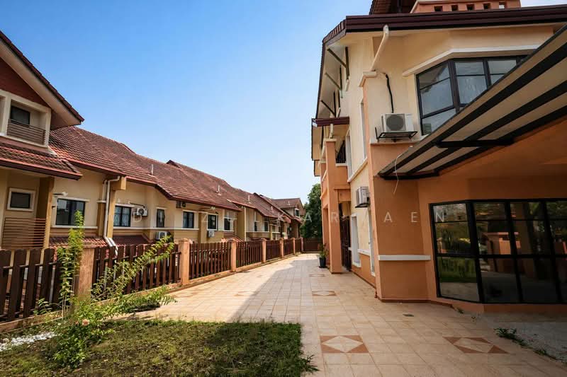 2.5-storey Terraced House for Sale in Putrajaya (Putrajaya) - Adi Zulkarnaen - Exterior - PropertyGuru.com.my