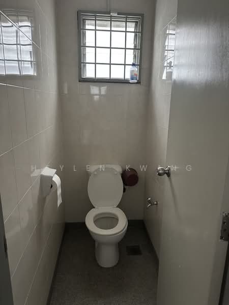Office for Rent in Ambang Botanic (Klang) - Heylen Kwang - Bathroom - PropertyGuru.com.my