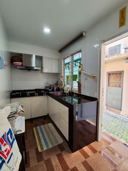 3-storey Terraced House for Sale in Taman Impian Indah (Bukit Jalil) - Lydia Tang - Kitchen - PropertyGuru.com.my