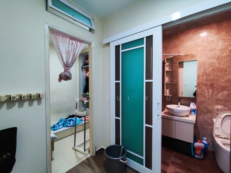 3-storey Terraced House for Sale in Taman Impian Indah (Bukit Jalil) - Lydia Tang - Bathroom - PropertyGuru.com.my