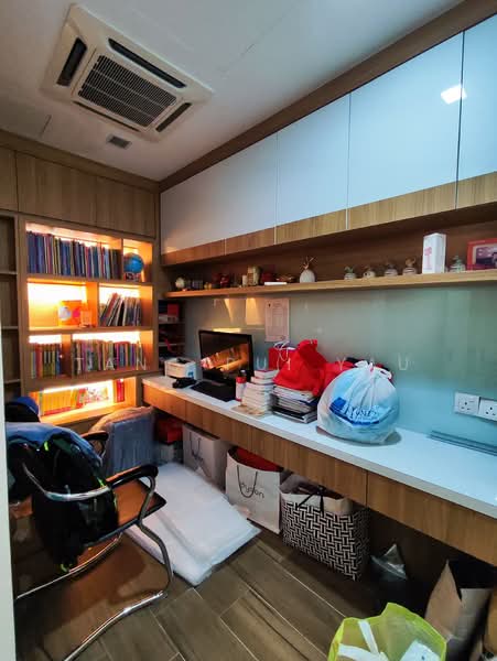 3-storey Terraced House for Sale in Taman Impian Indah (Bukit Jalil) - Lydia Tang - Study - PropertyGuru.com.my