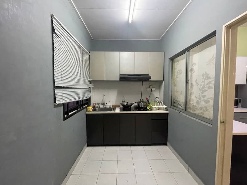 Seri Austin - Terrace Homes untuk Untuk Dijual - RM 650,000, Mac 2026 - Kitchen - PropertyGuru.com.my