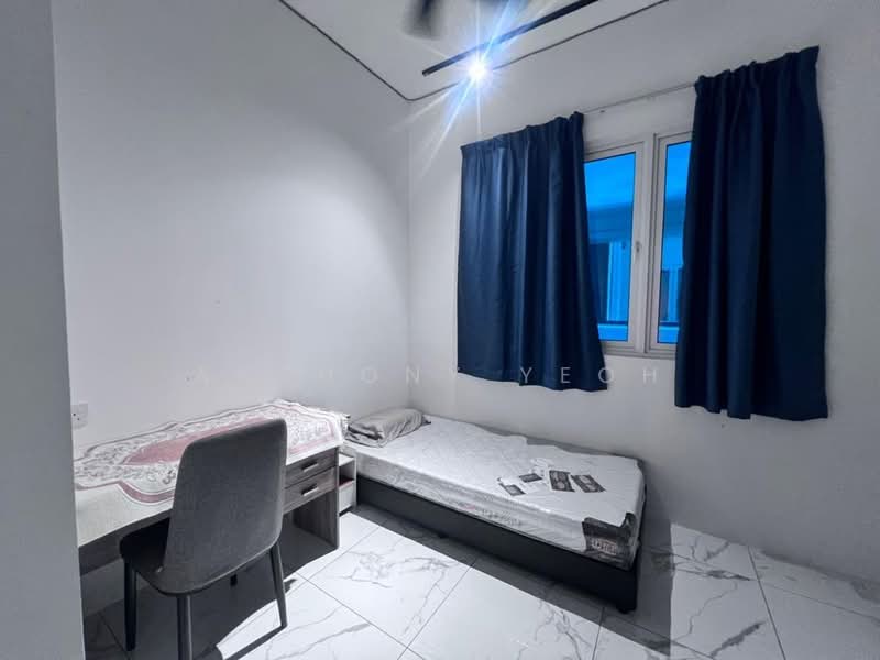 Condominium for Rent at QuayWest Residence - Anthony Yeoh - Bedroom - PropertyGuru.com.my