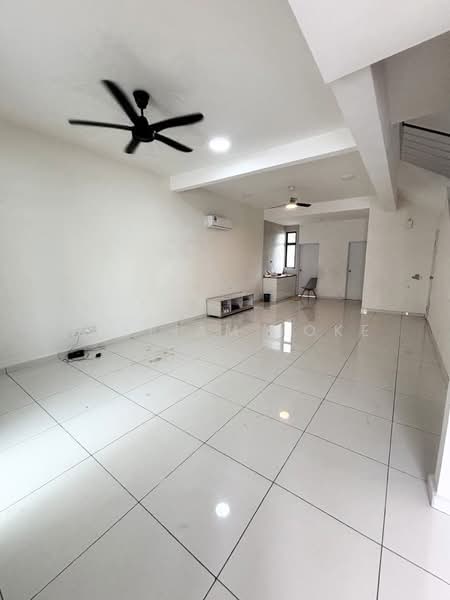 Danga Sutera untuk Untuk Dijual - RM 900,000, Mac 2026 - Living Room - PropertyGuru.com.my