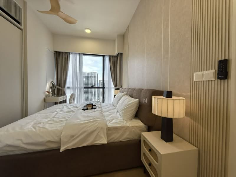 TRX Residences untuk Untuk Disewa - RM 8,000 /bulan, Mac 2026 - Bedroom - PropertyGuru.com.my