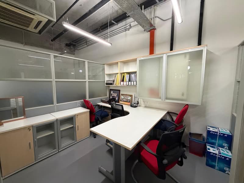 Office for Sale in Petaling Jaya (Selangor) - Ryan Swe - Study - PropertyGuru.com.my